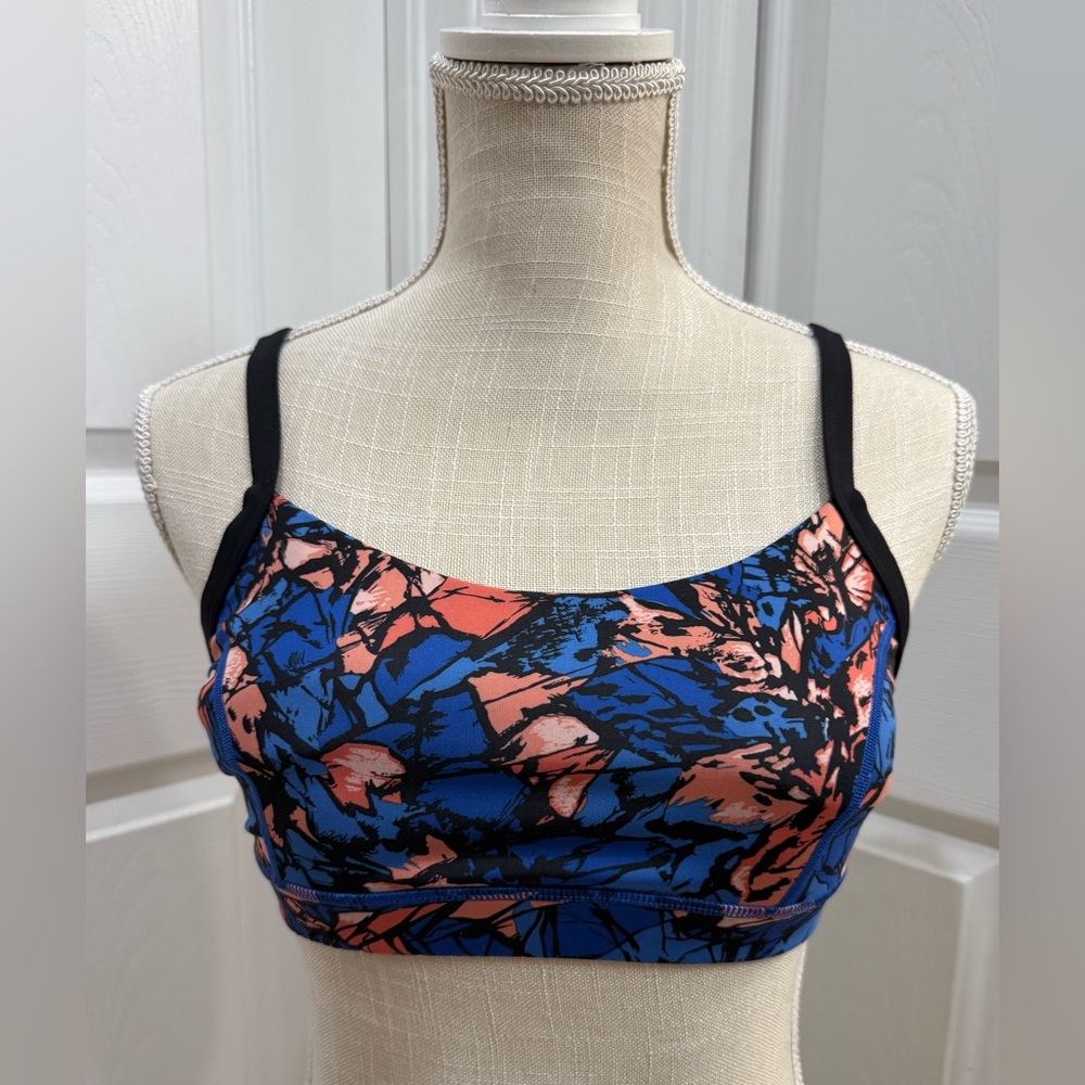 Lululemon Free to Be Bra Size 8 – Abstract Blue/Coral Print, Supportive Cups